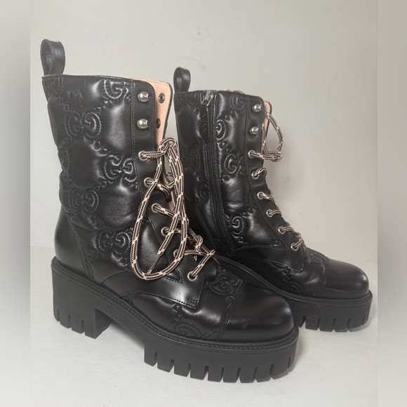 Gucci Black Combat Boots with Chunky Sole, Zipper and Lace-Up Design, 37.5EU - Picture 3 of 11